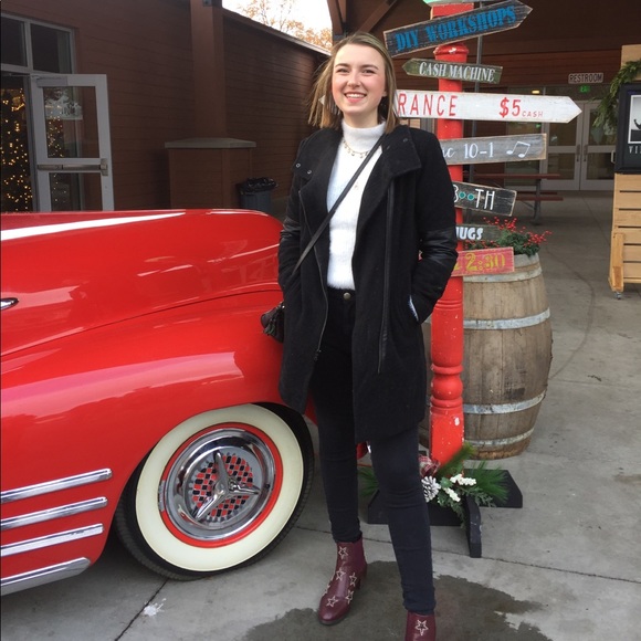 Meet the Posher - Picture 5 of 6